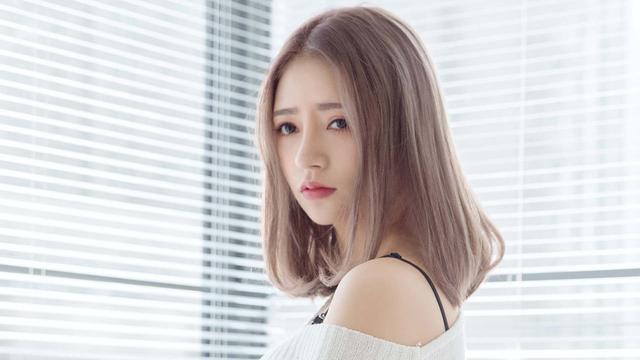 催眠高莜柔，變化、學(xué)習(xí)與自信的力量最新章節(jié)