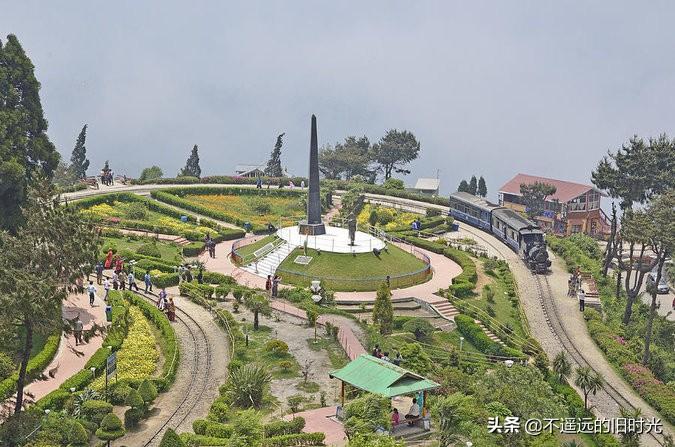 迷你世界最新版刷鐵軌，自然美景探險之旅啟動！